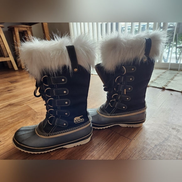 Sorel Joan of Arctic Boots LIMITED EDITION - Picture 2 of 4